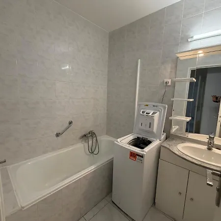 公寓 1 Bedroom Flat - Terrace & Ac *