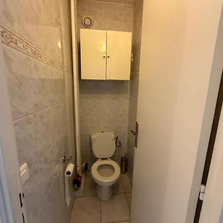 1 Bedroom Flat - Terrace & Ac
